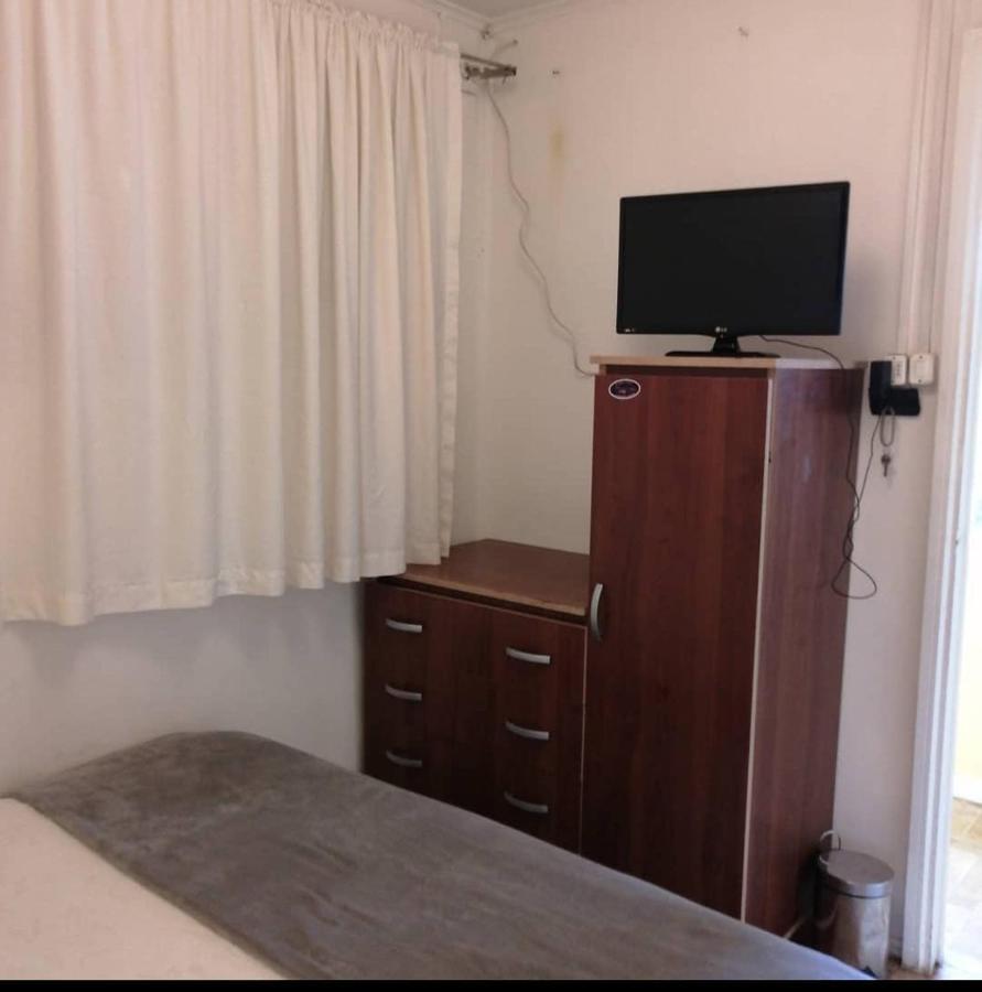 Alojamiento Emilia House Punta Arenas Exterior foto